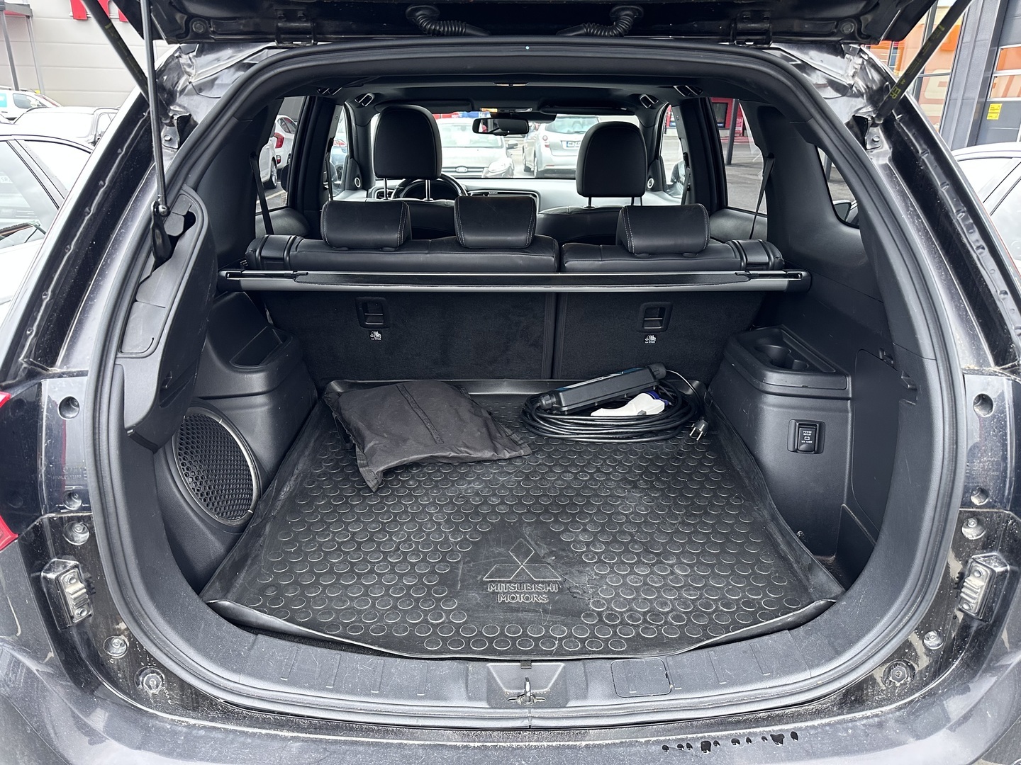 MITSUBISHI Outlander 2019