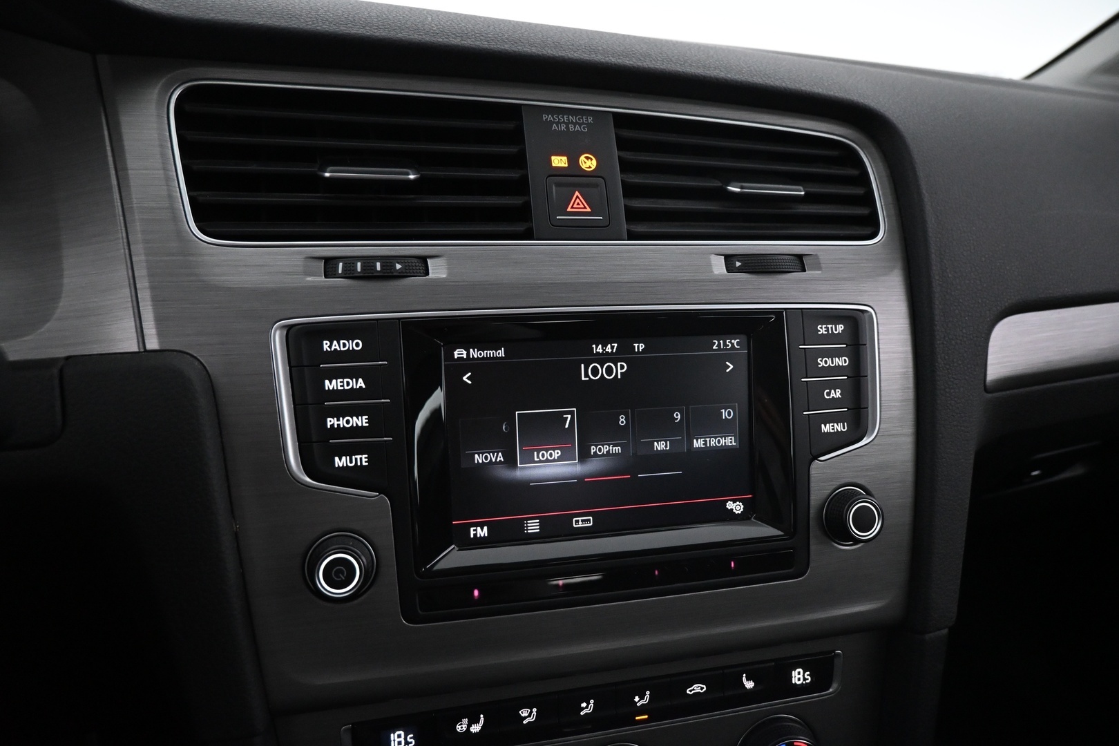 VOLKSWAGEN Golf 2015