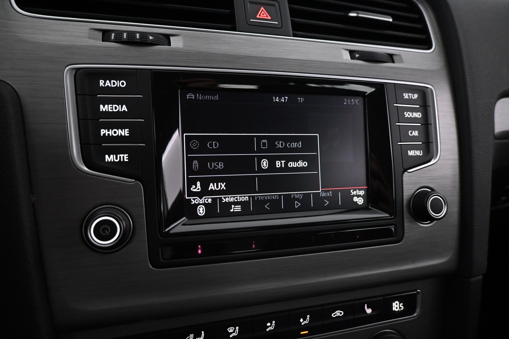 VOLKSWAGEN Golf 2015