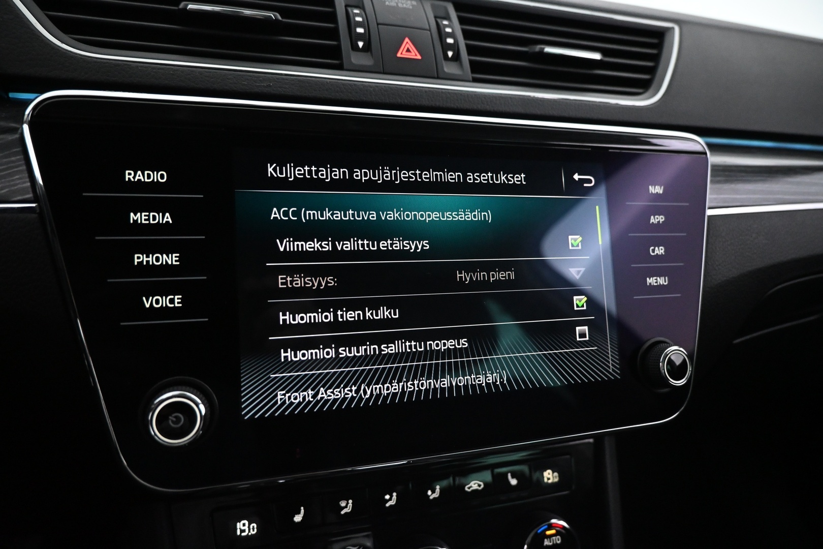 SKODA Superb 2020