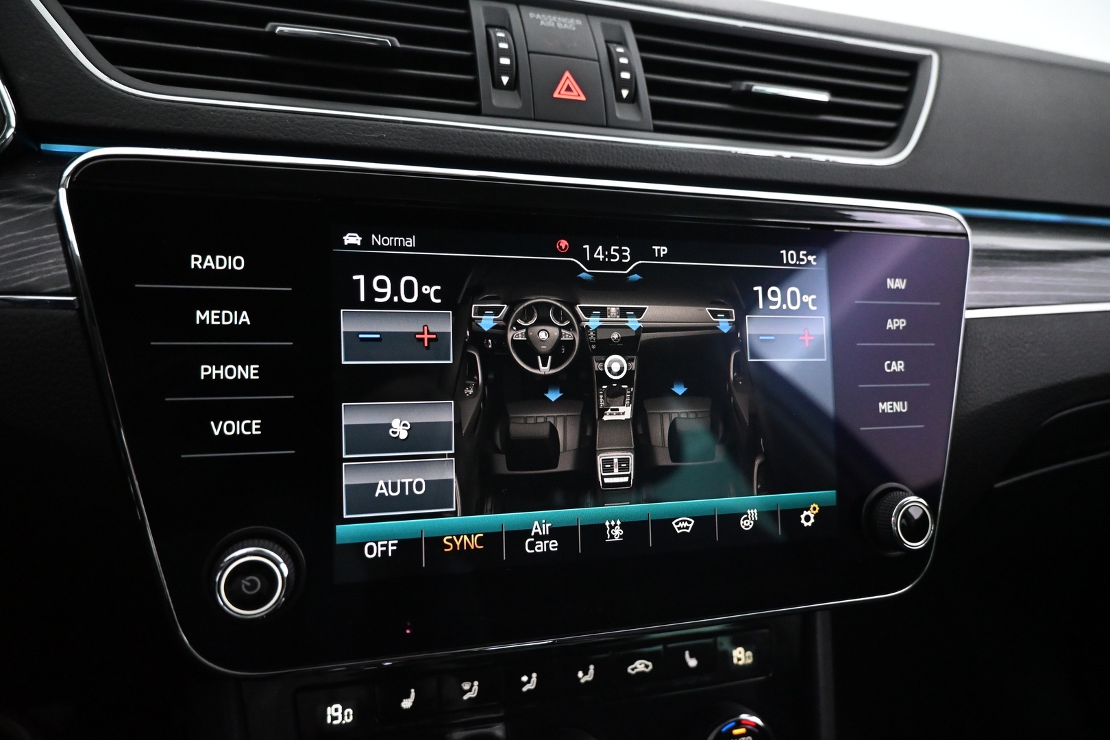 SKODA Superb 2020