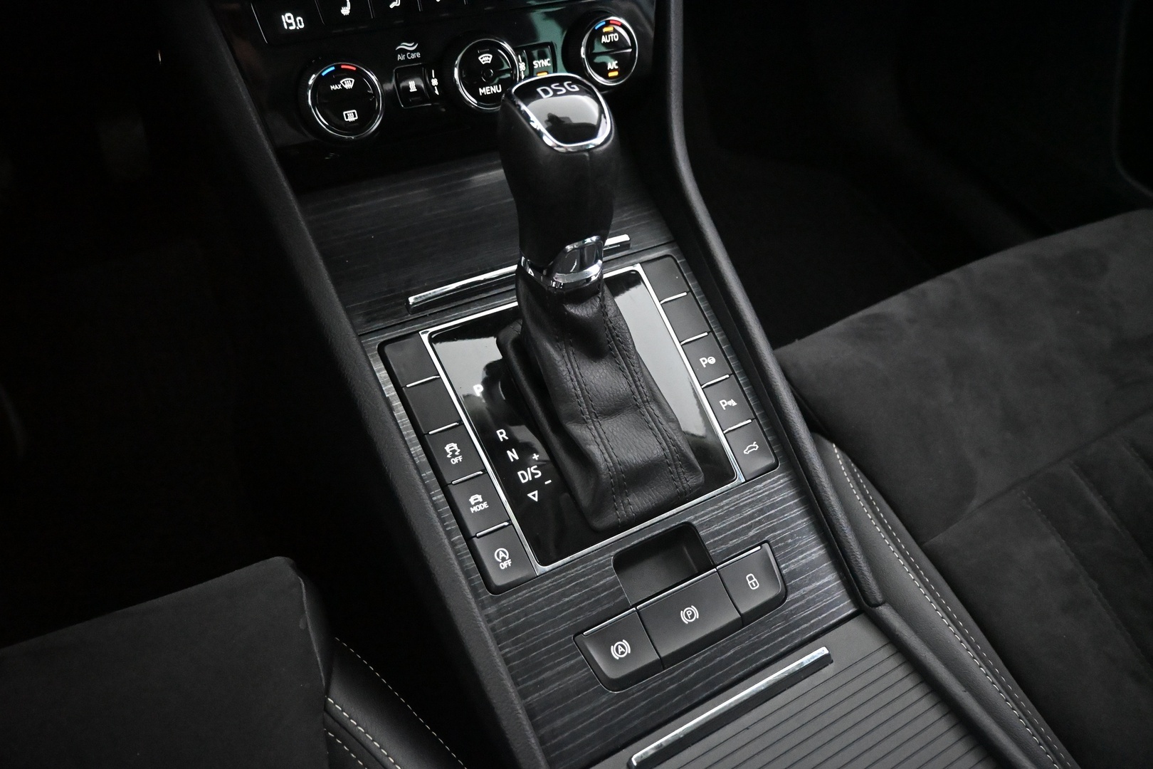 SKODA Superb 2020