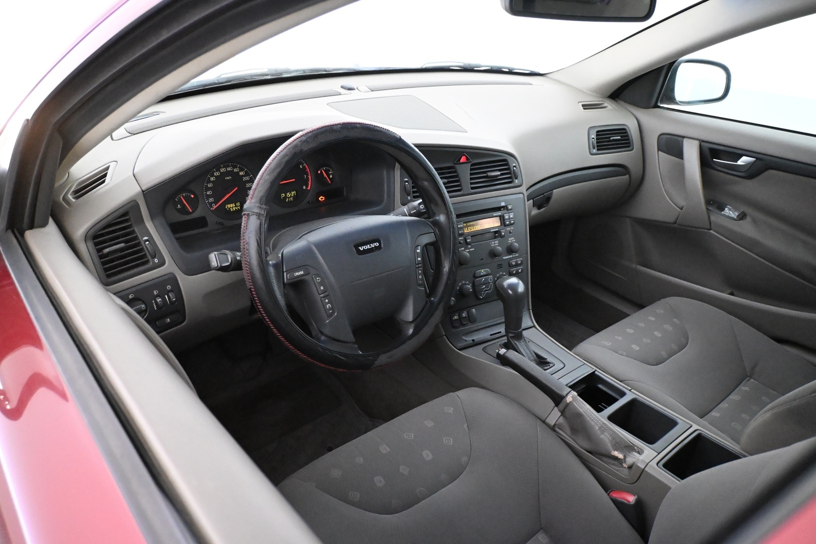 VOLVO V70 2000
