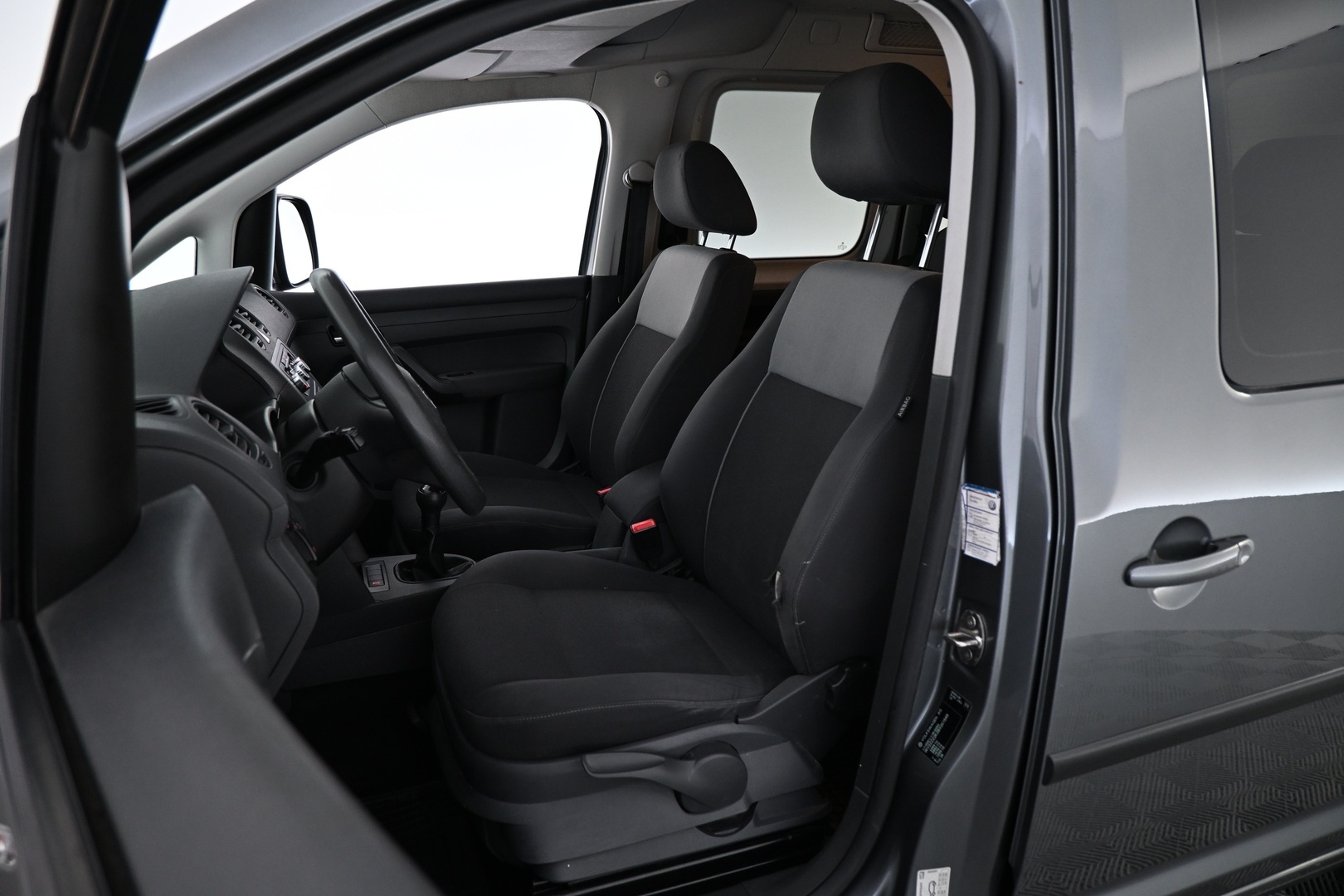 VOLKSWAGEN Caddy 2011