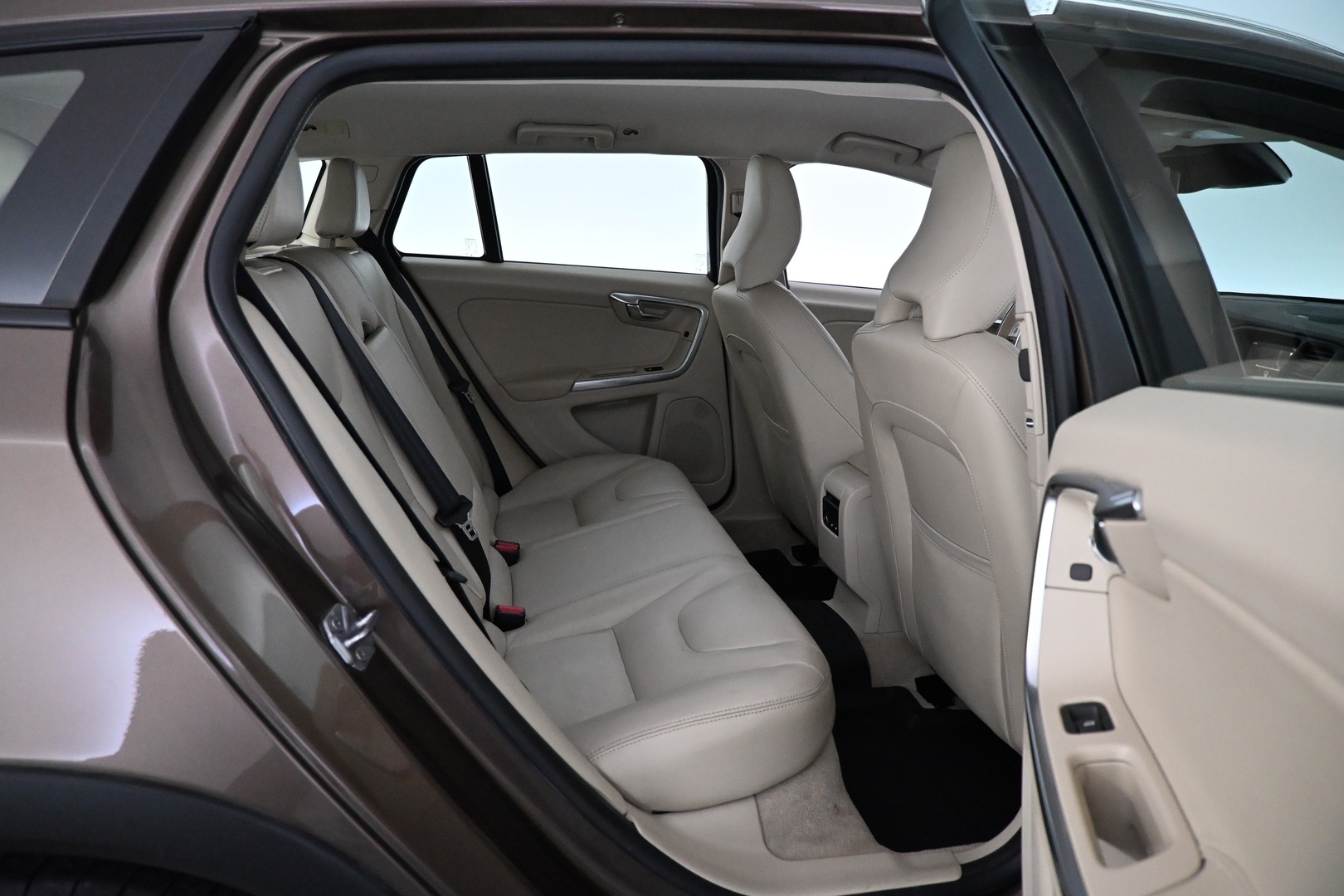 VOLVO V60 Cross Country 2018