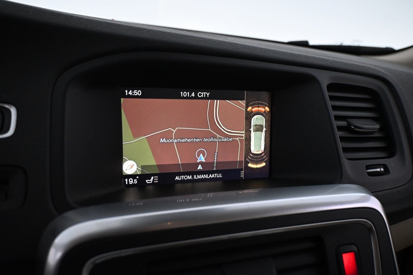 VOLVO V60 Cross Country 2018