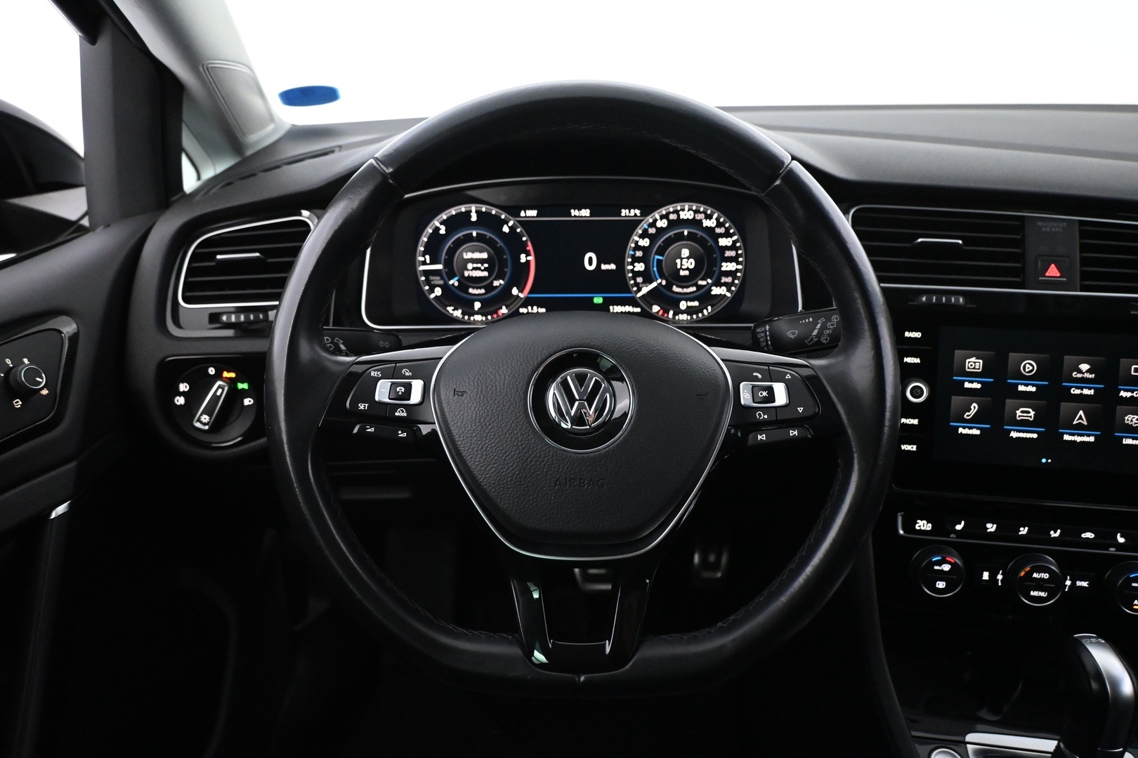 VOLKSWAGEN Golf 2018