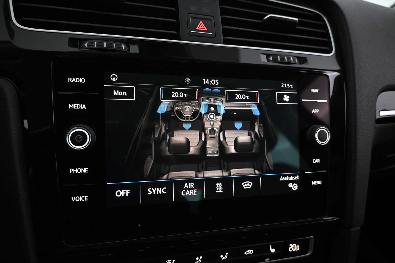 VOLKSWAGEN Golf 2018