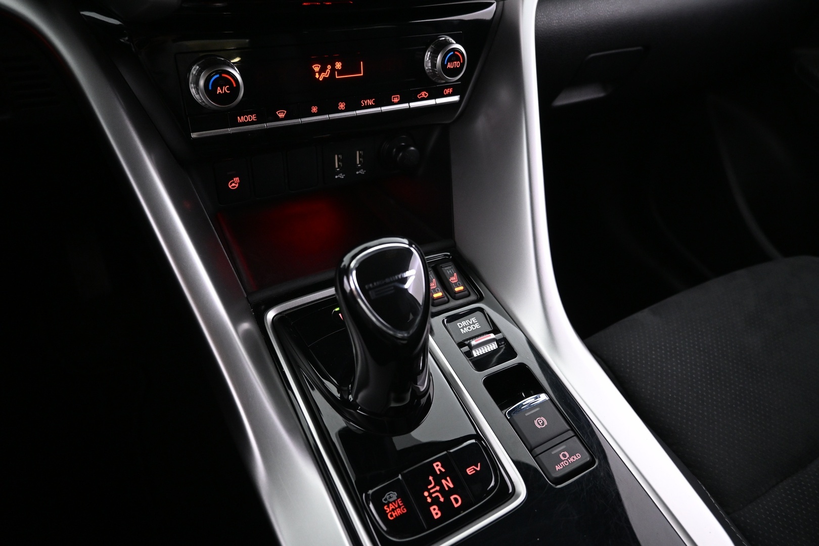 MITSUBISHI Eclipse Cross 2022