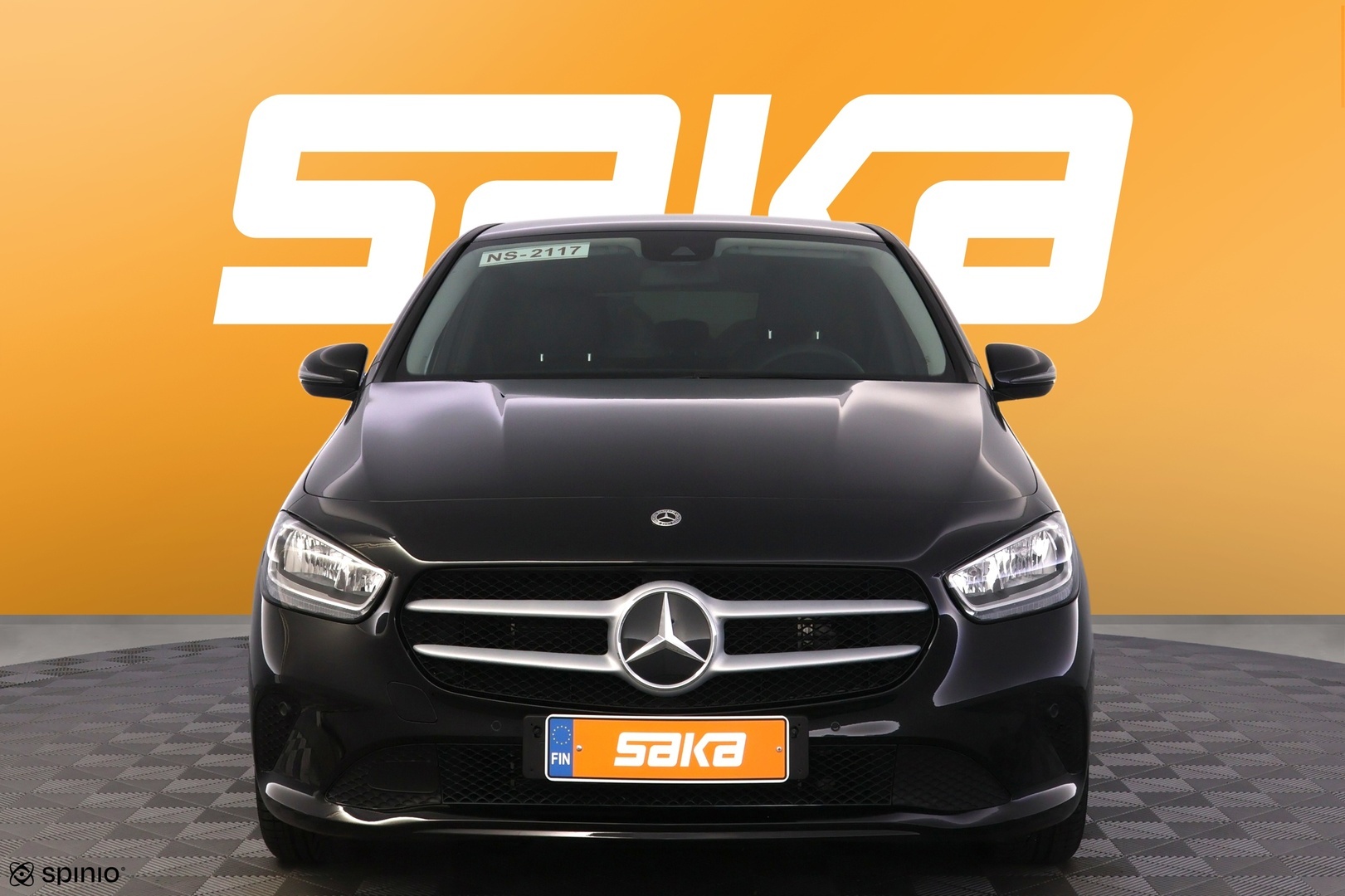 MERCEDES-BENZ B 2023