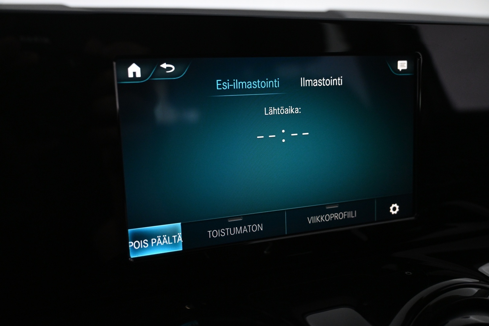 MERCEDES-BENZ B 2023