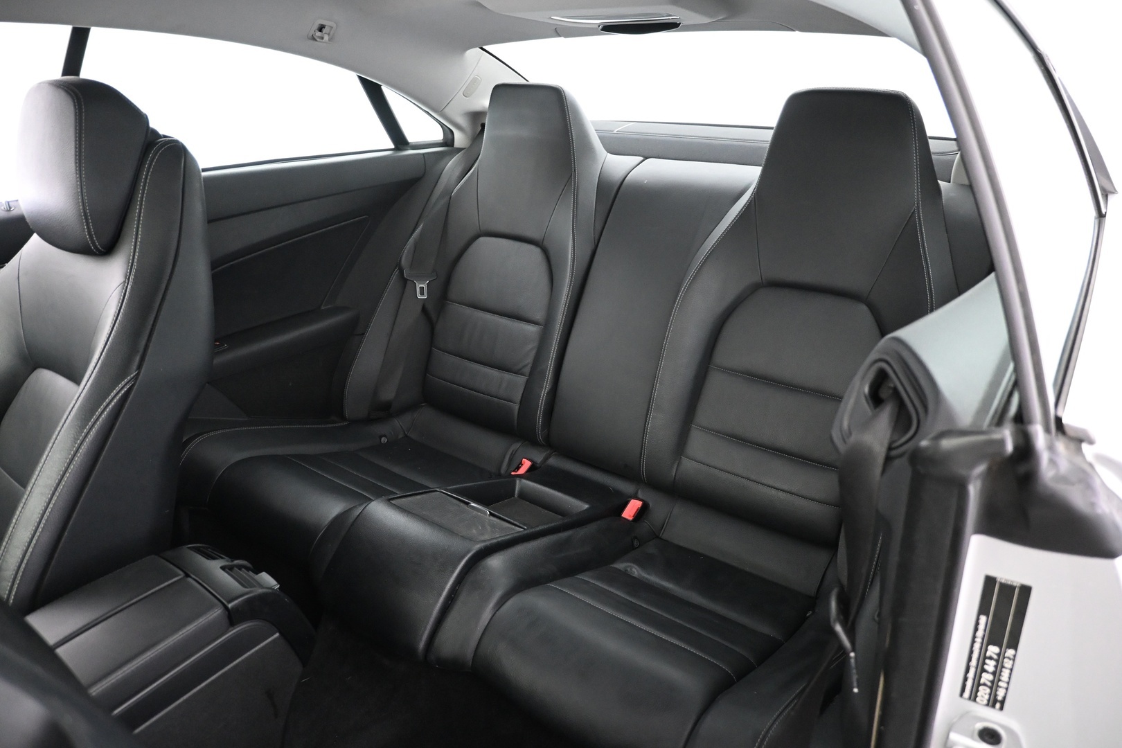 MERCEDES-BENZ E 2011