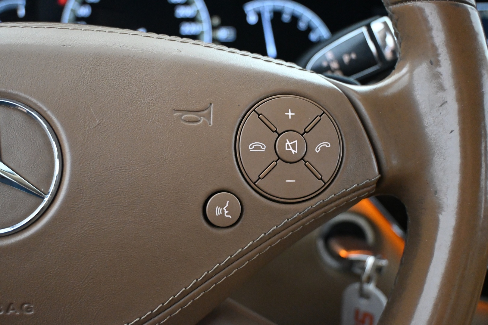 MERCEDES-BENZ S 2010