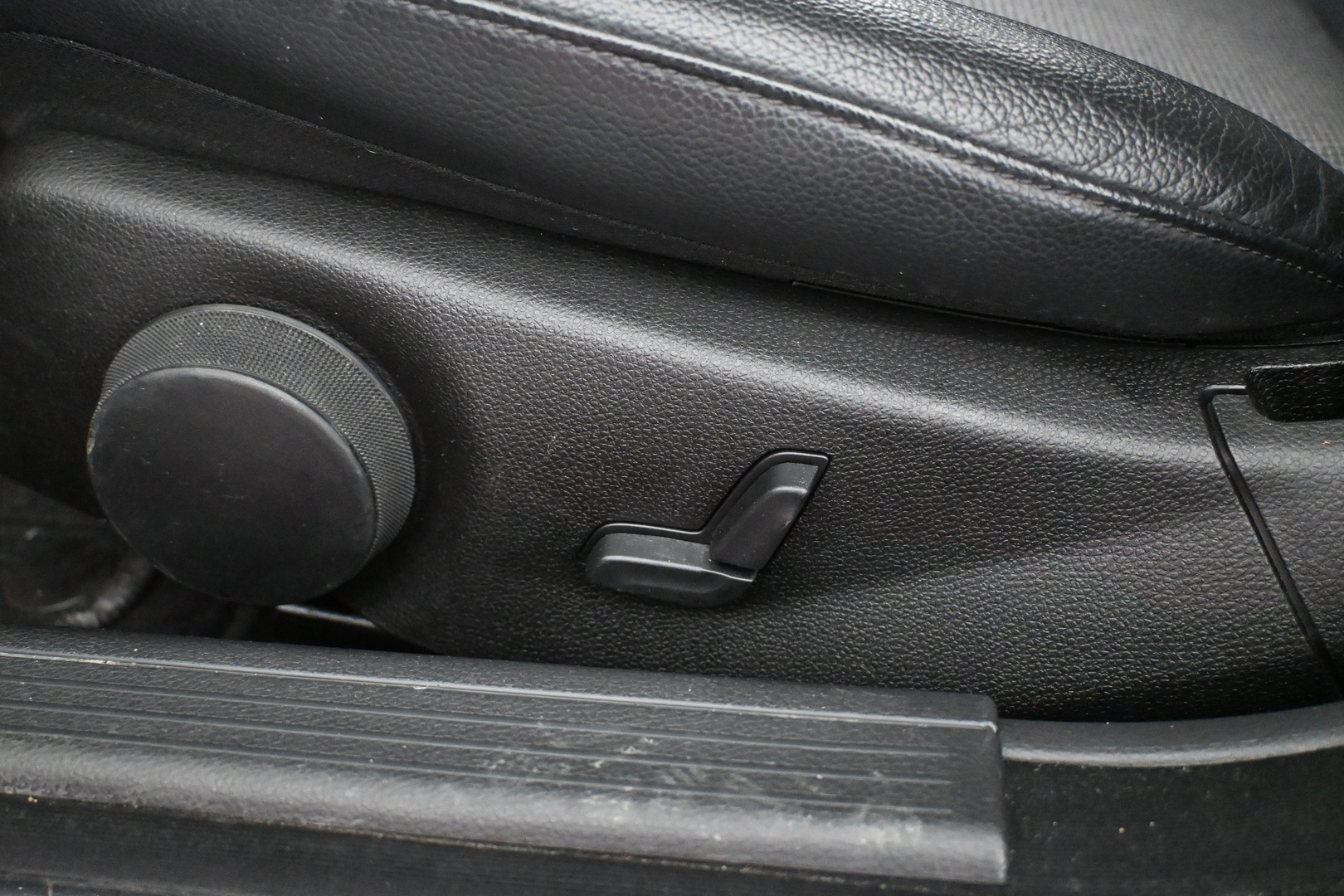 MERCEDES-BENZ C 2012