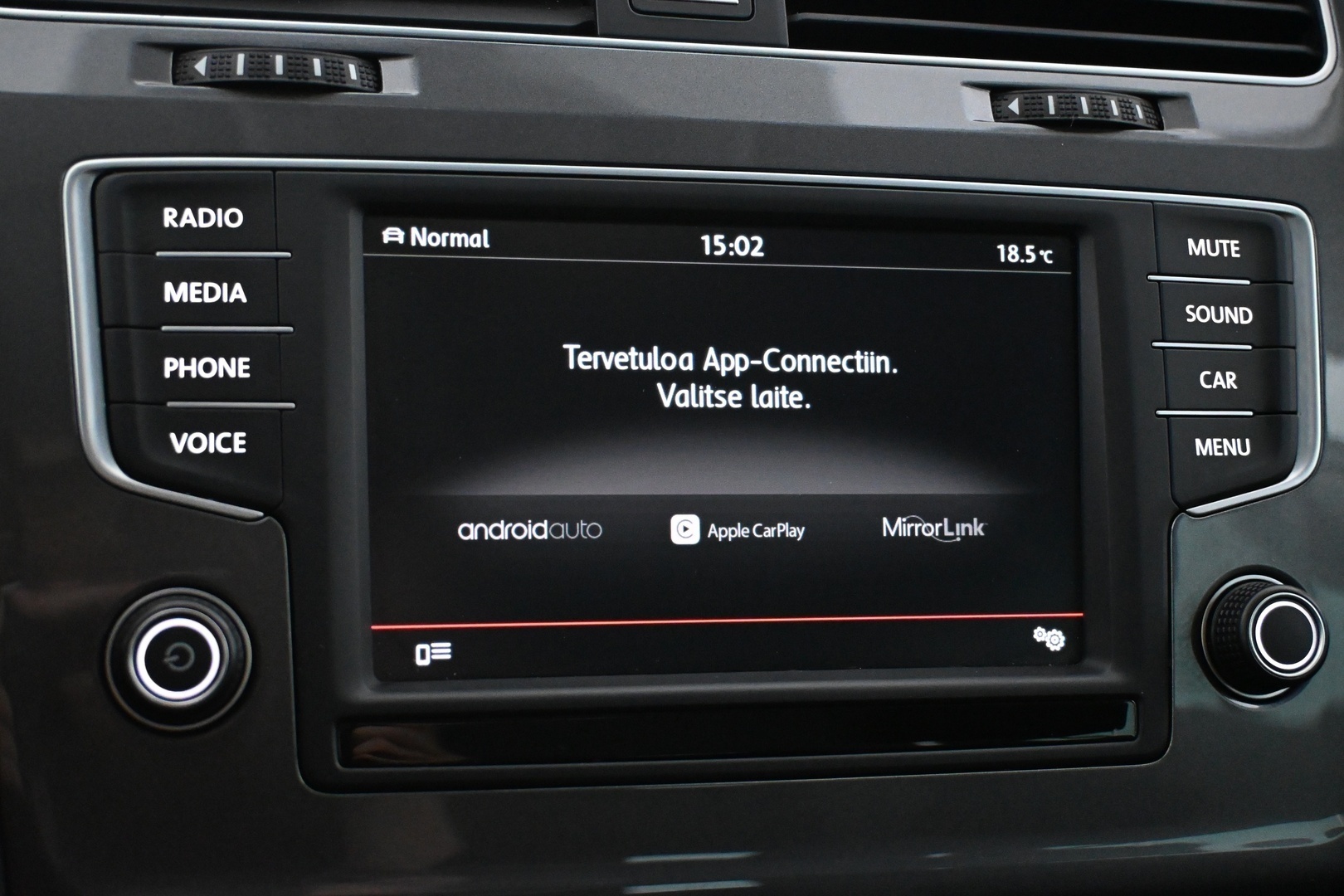 VOLKSWAGEN Golf 2016