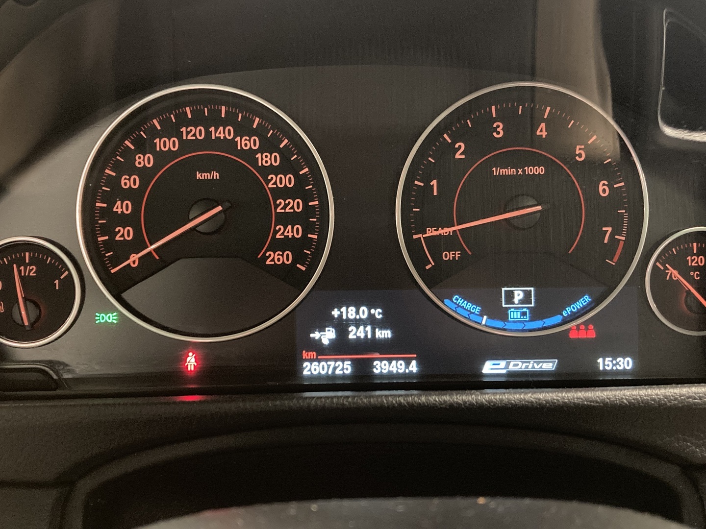 BMW 330 2017