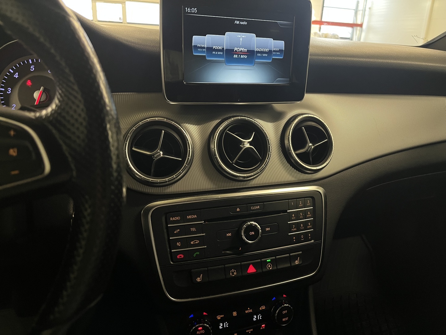MERCEDES-BENZ CLA 2016
