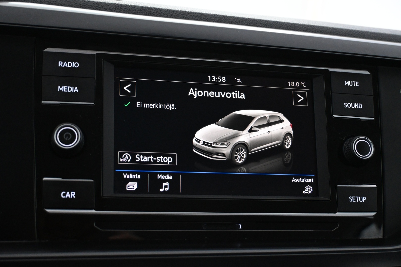 VOLKSWAGEN Polo 2018