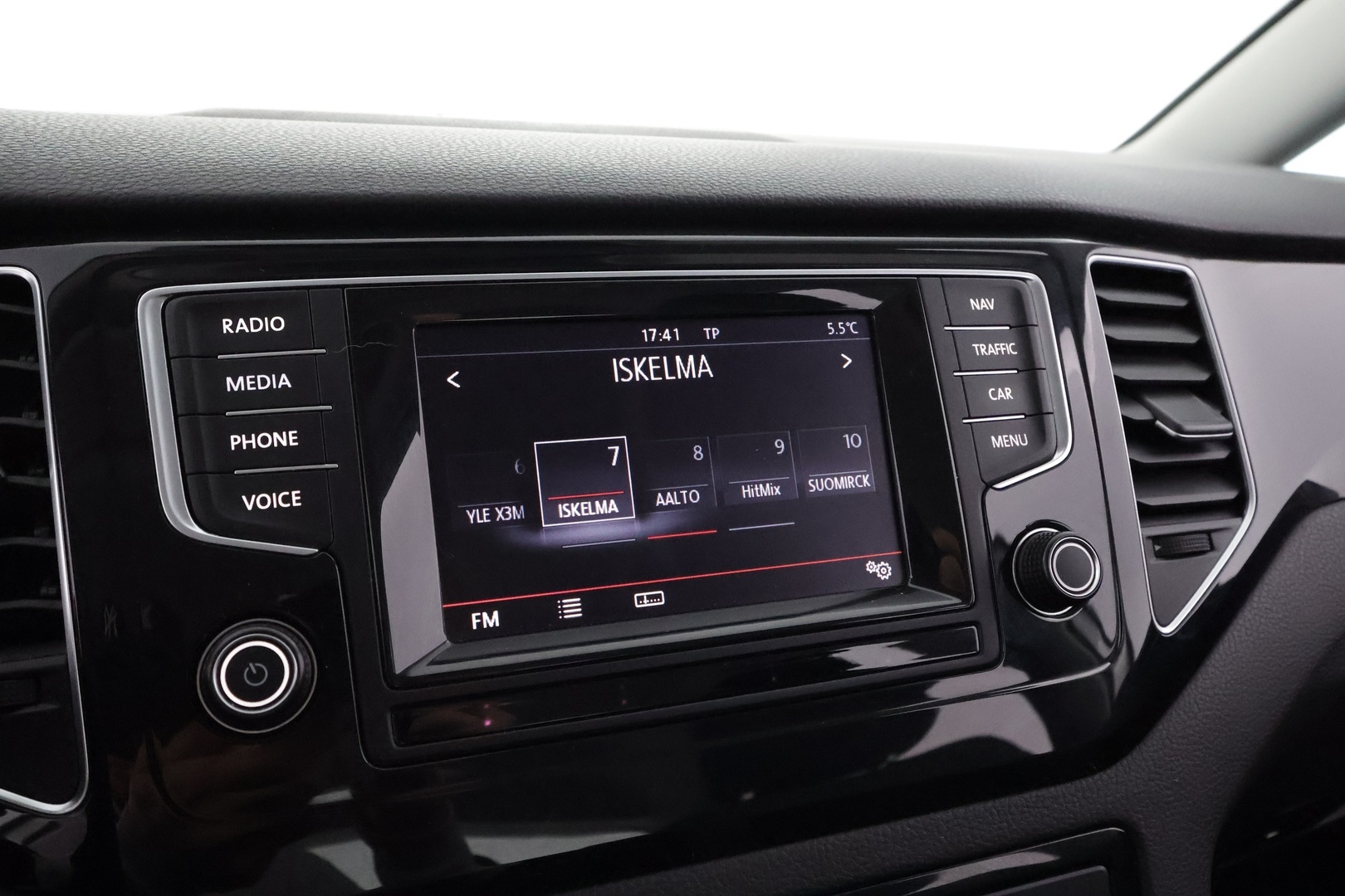 VOLKSWAGEN Golf Sportsvan 2015