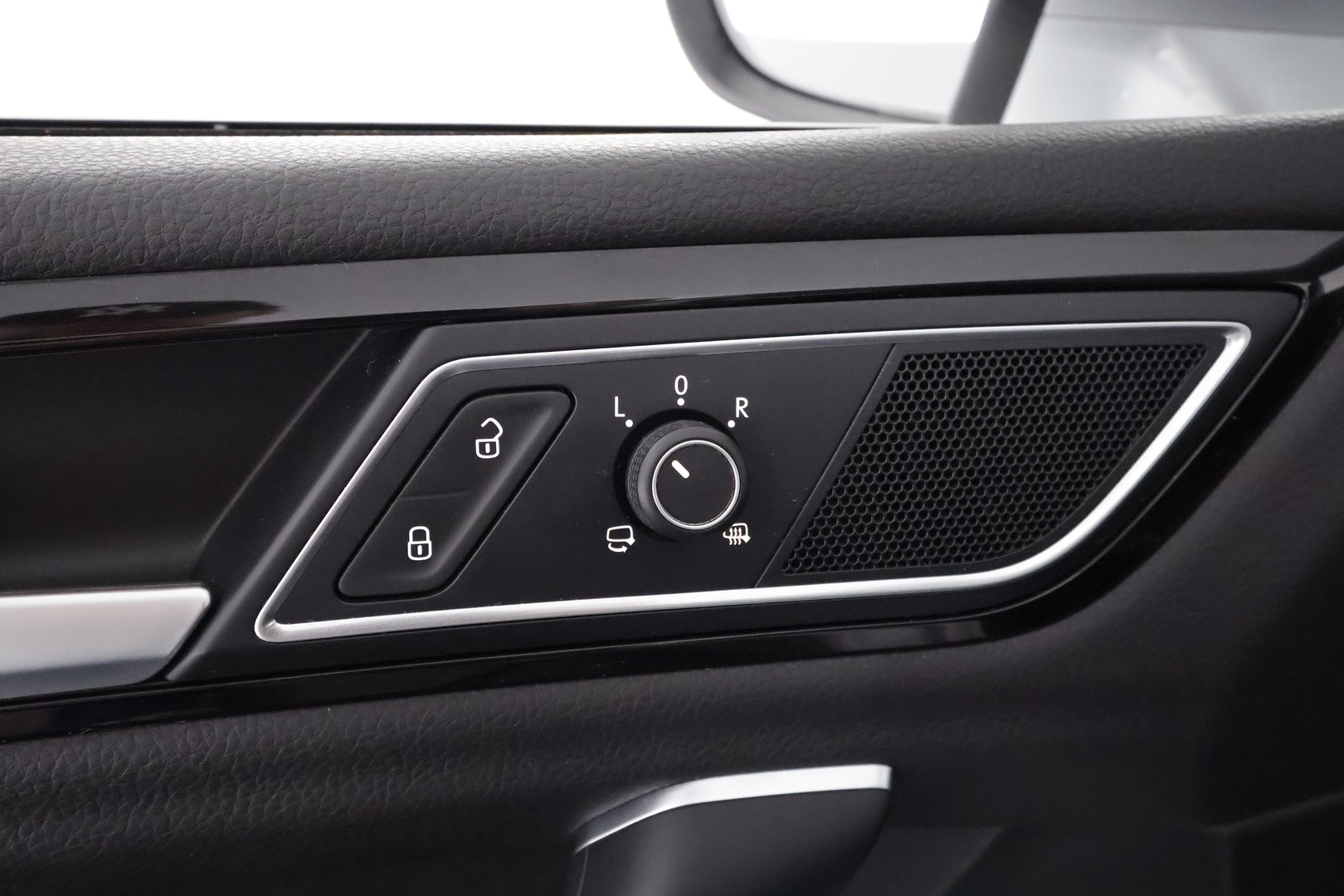 VOLKSWAGEN Golf Sportsvan 2015