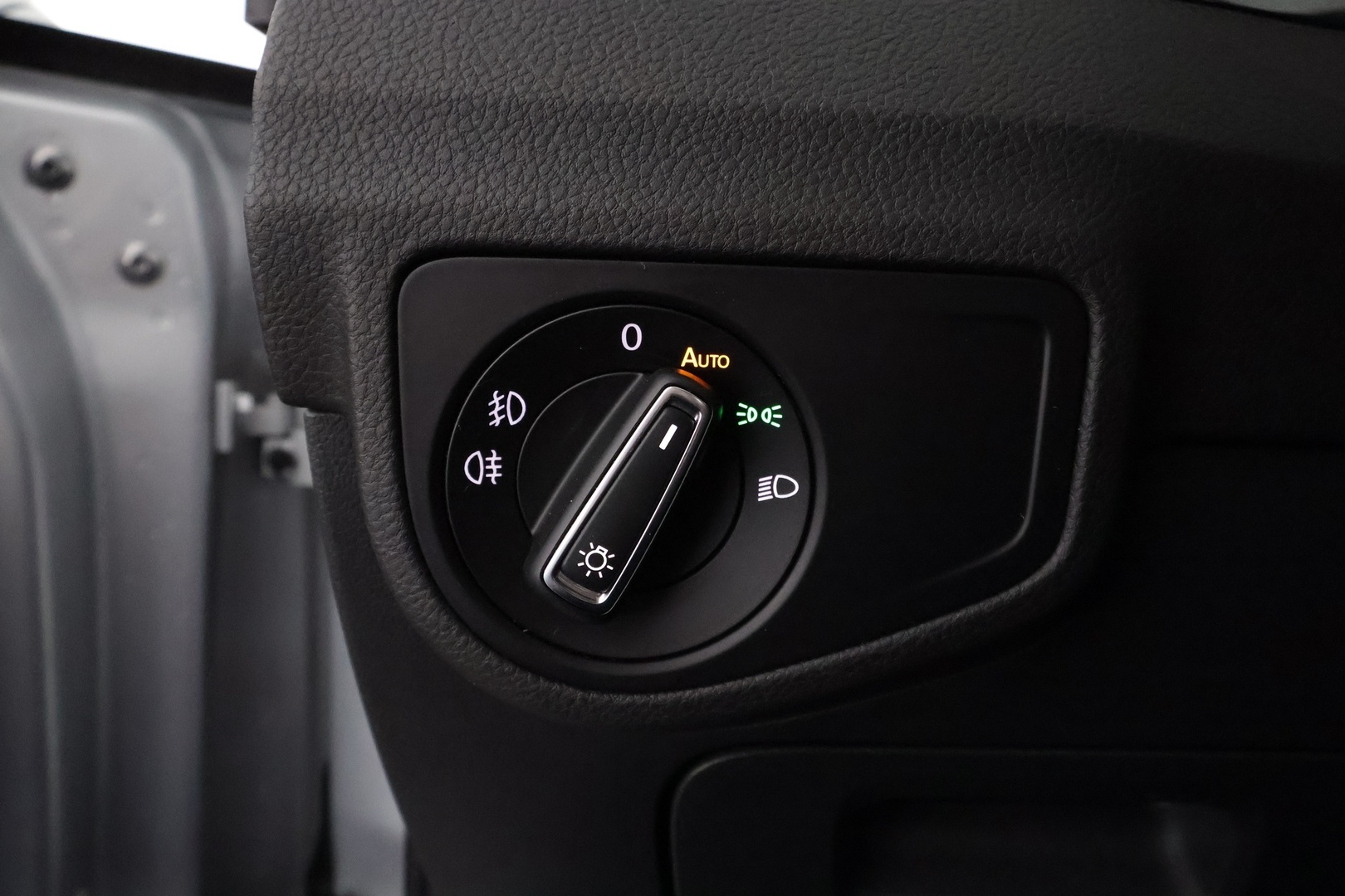 VOLKSWAGEN Golf Sportsvan 2015