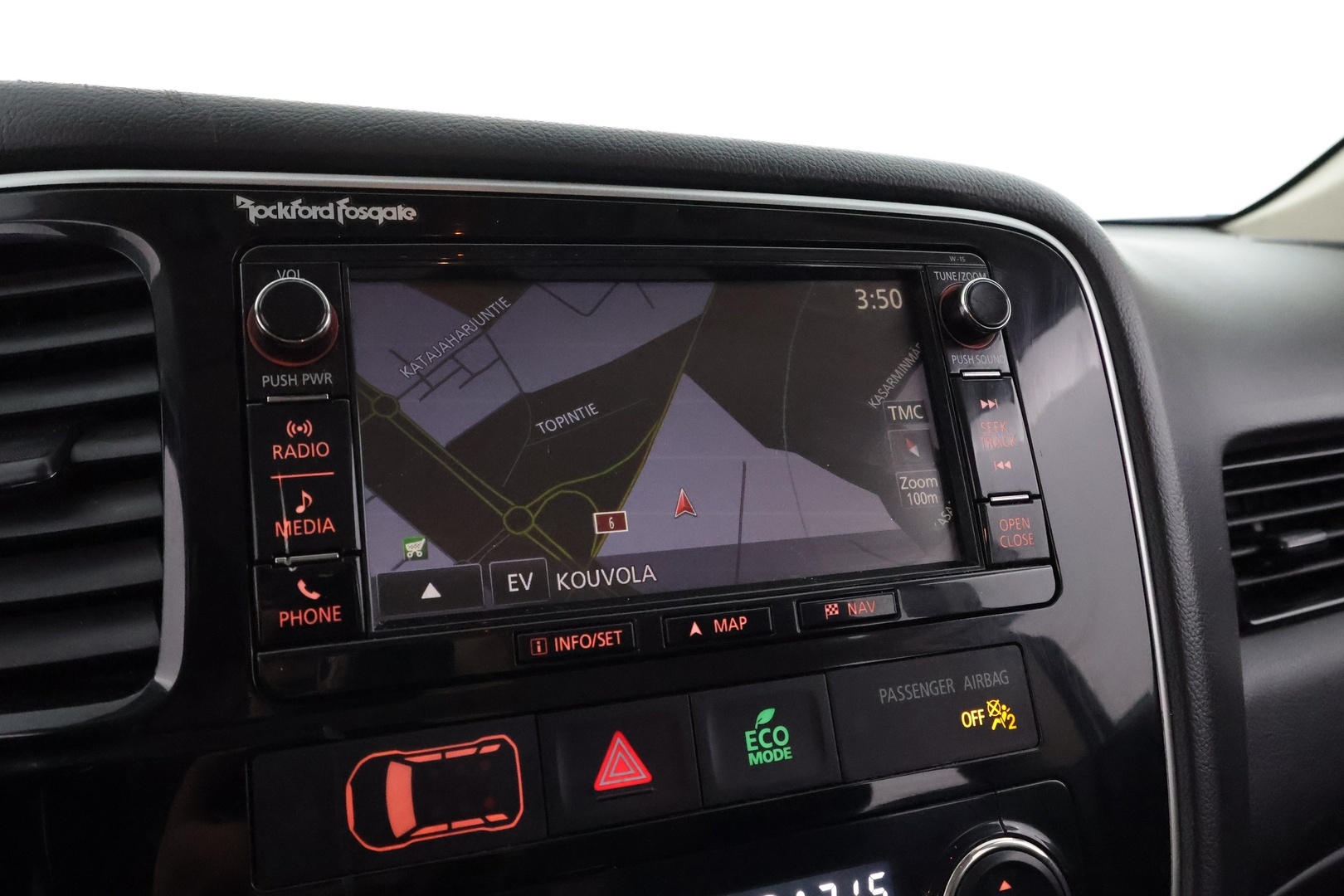 MITSUBISHI OUTLANDER PHEV 2016