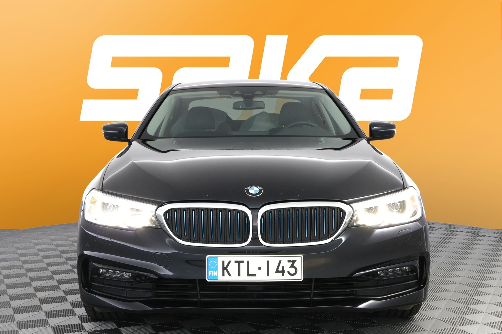 BMW 530 2019