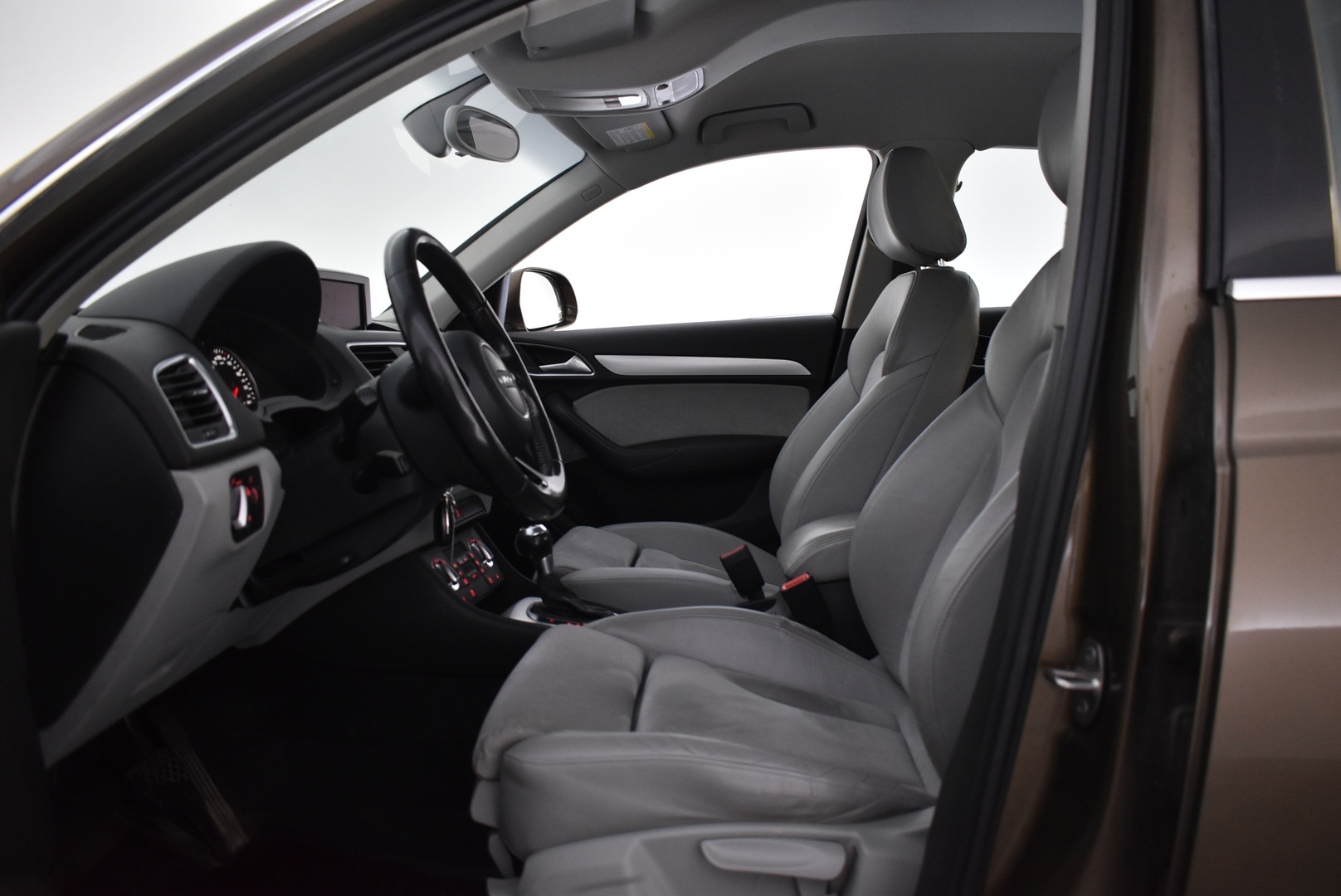 AUDI Q3 2012