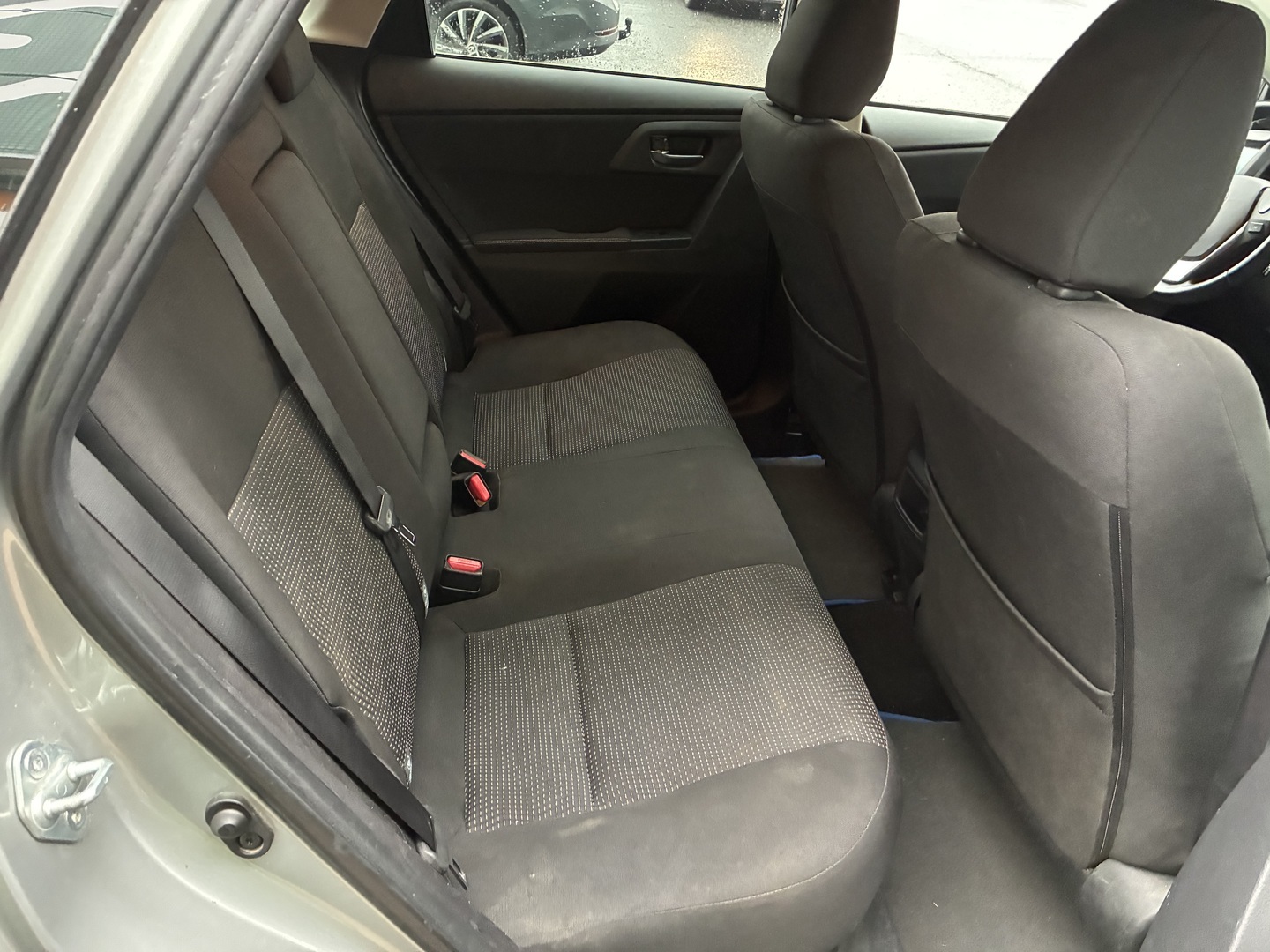 TOYOTA Auris 2013