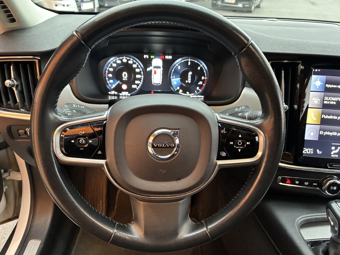 VOLVO V90 Cross Country 2018