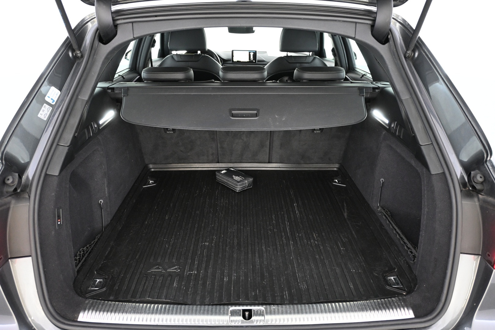 AUDI A4 2017