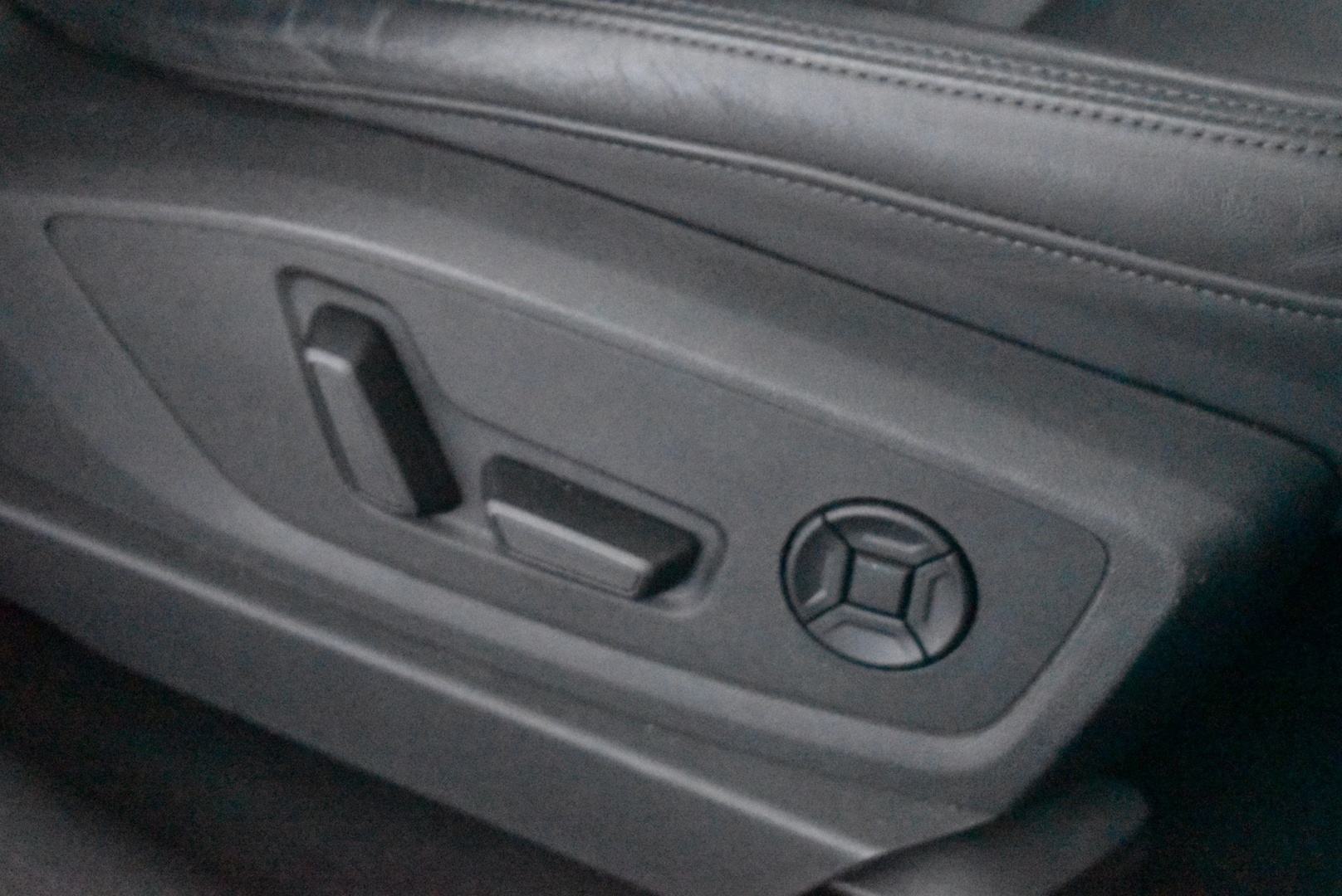AUDI e-tron 2020