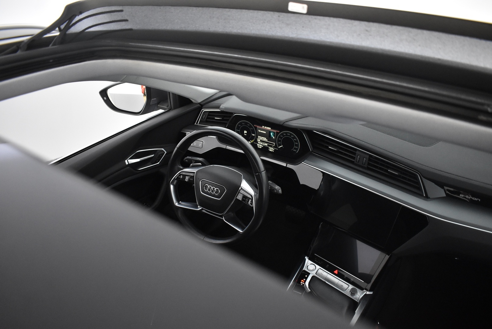 AUDI e-tron 2020
