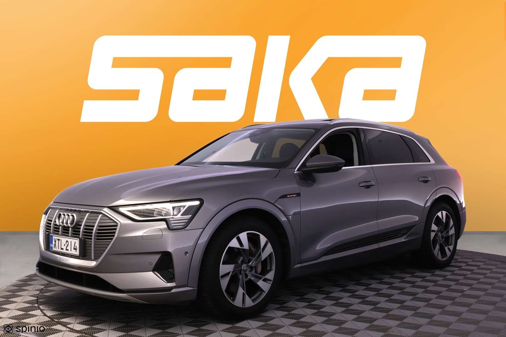 AUDI e-tron 2020