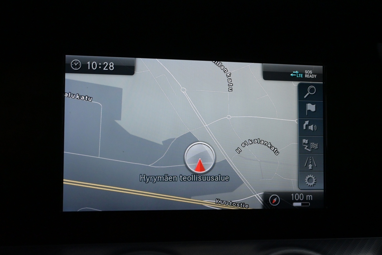 MERCEDES-BENZ E 2019