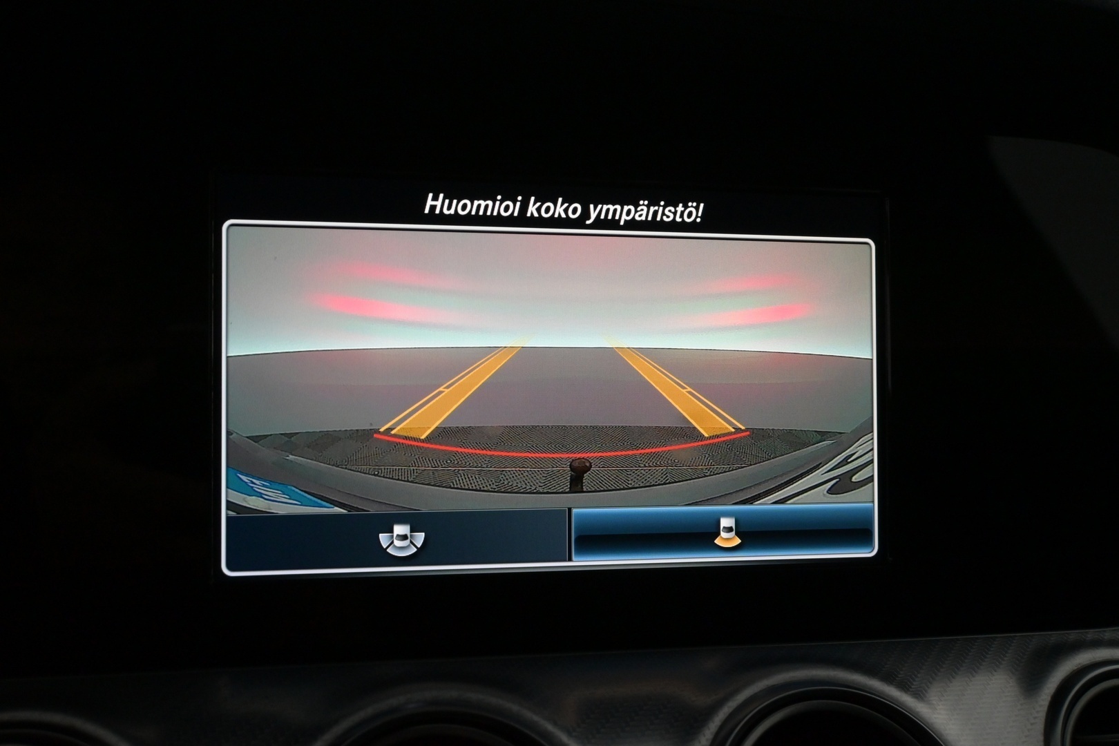 MERCEDES-BENZ E 2019