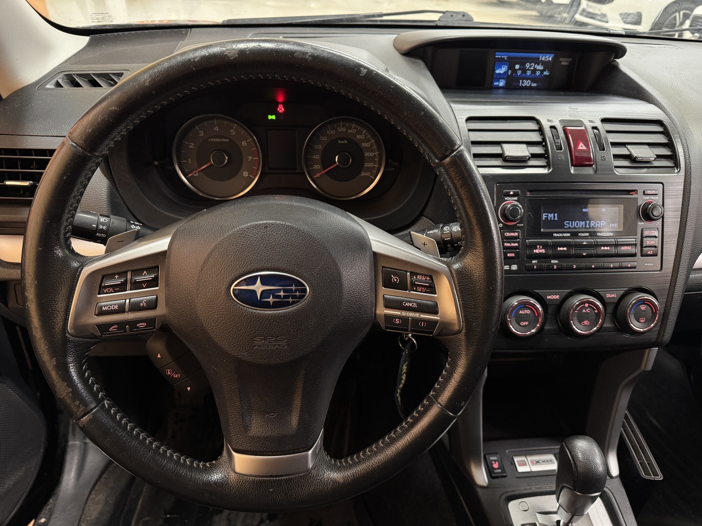 SUBARU Forester 2014