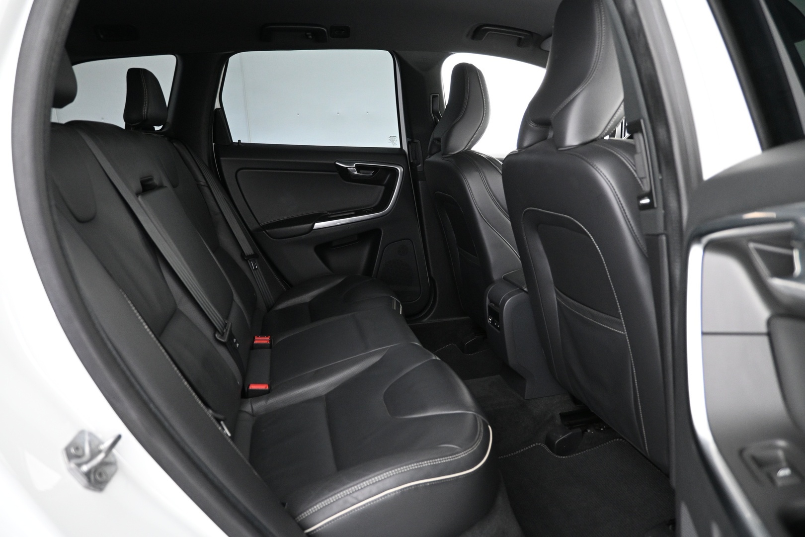 VOLVO XC60 2016