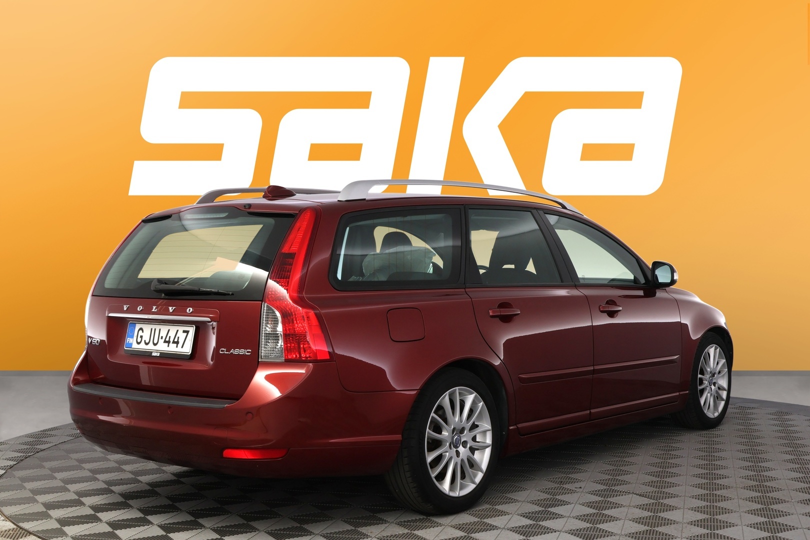 VOLVO V50 2011