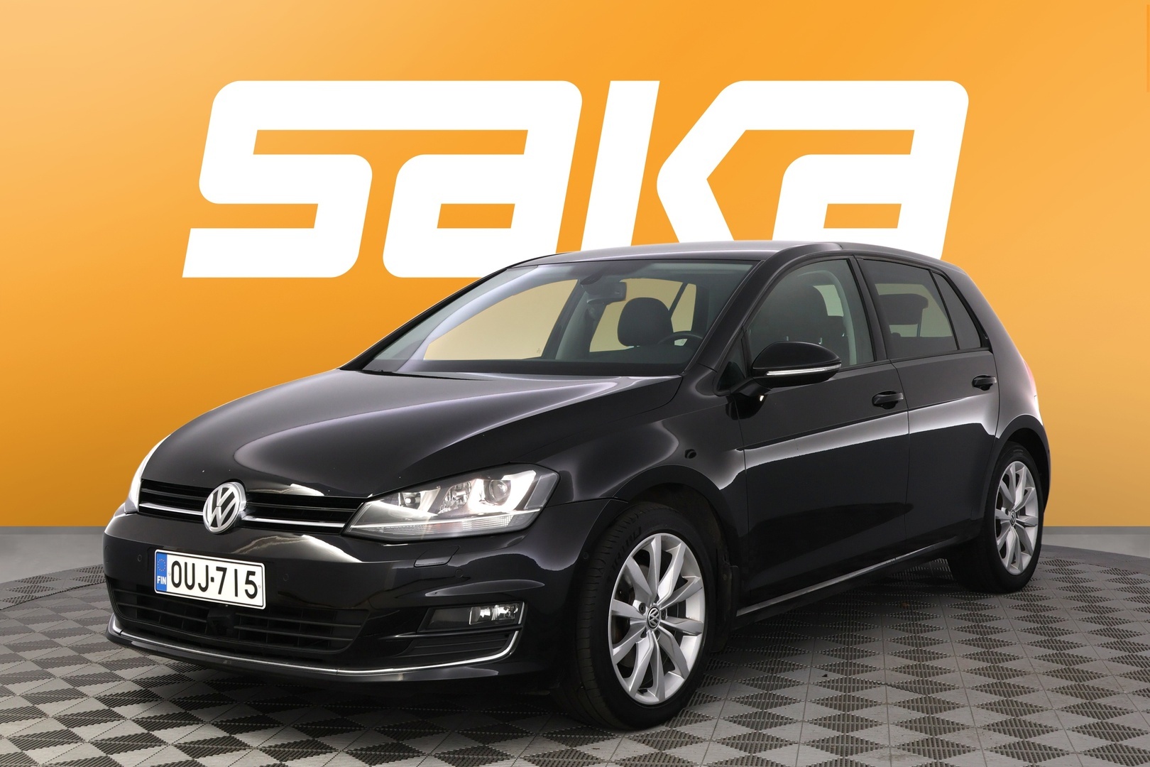 VOLKSWAGEN Golf 2014