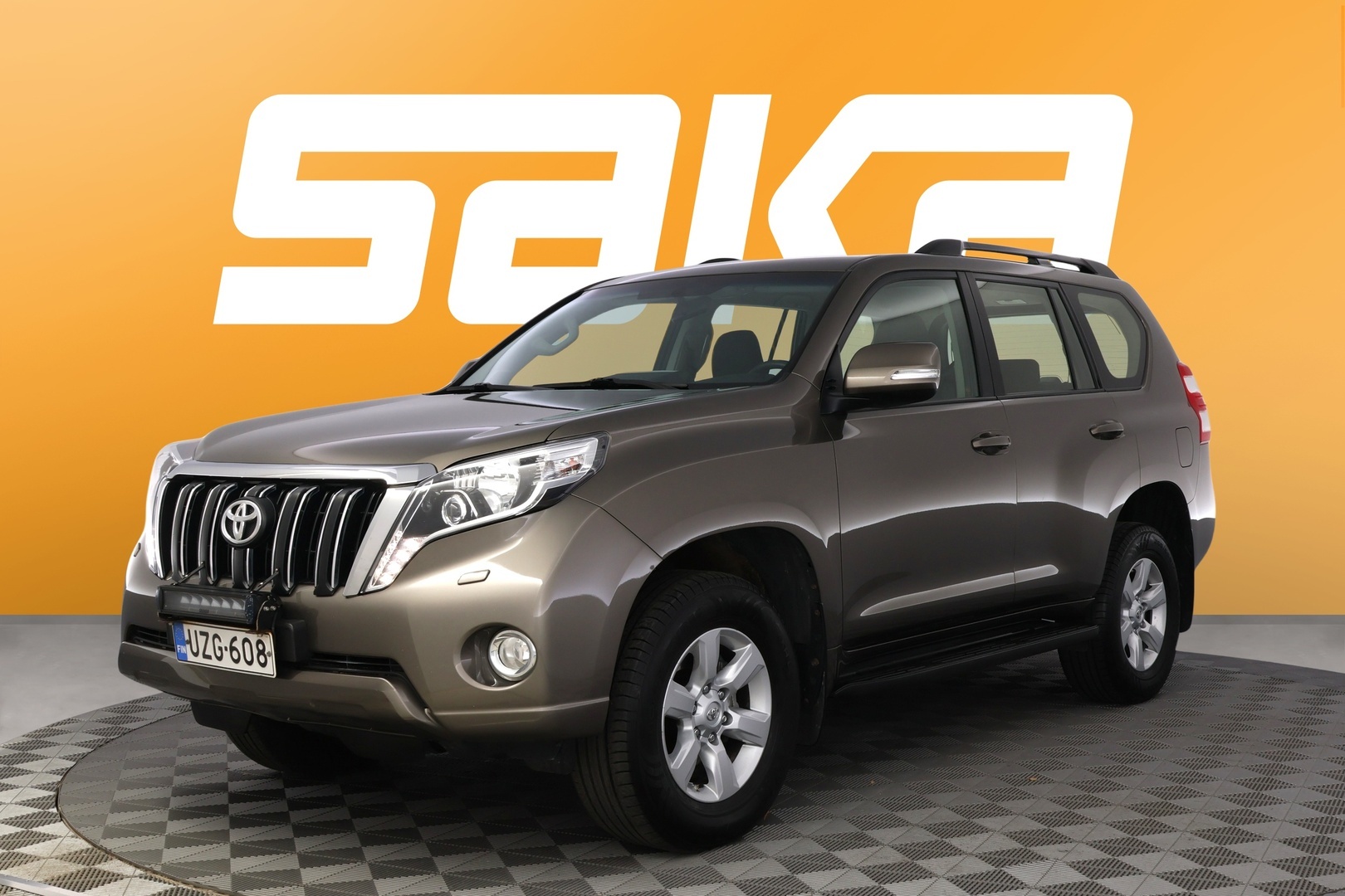 TOYOTA Land Cruiser 2016