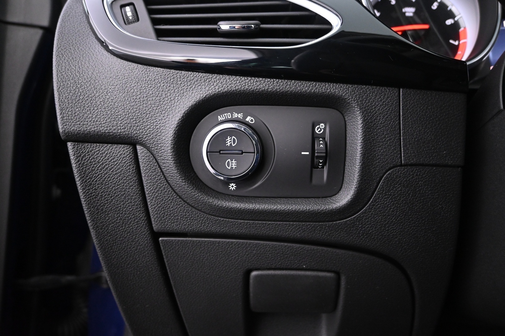 OPEL Astra 2016