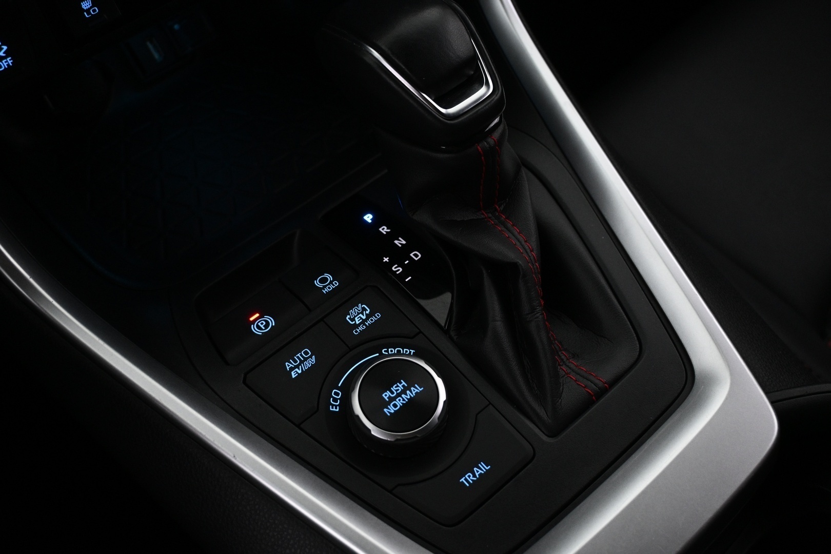 TOYOTA RAV4 Plug-in 2021