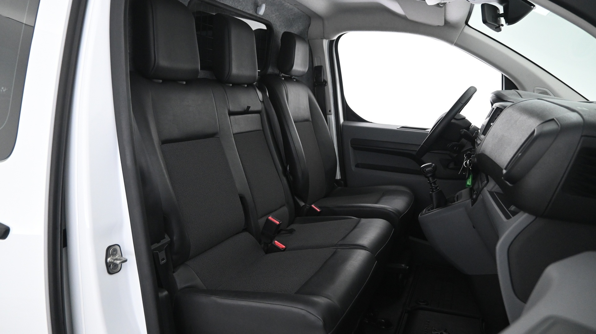 PEUGEOT Expert 2018