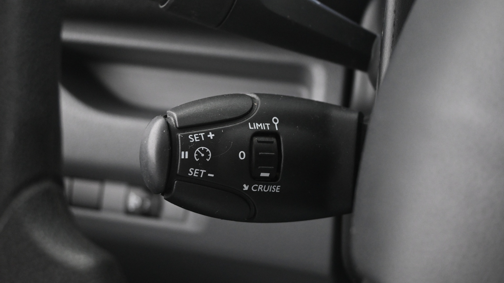 PEUGEOT Expert 2018