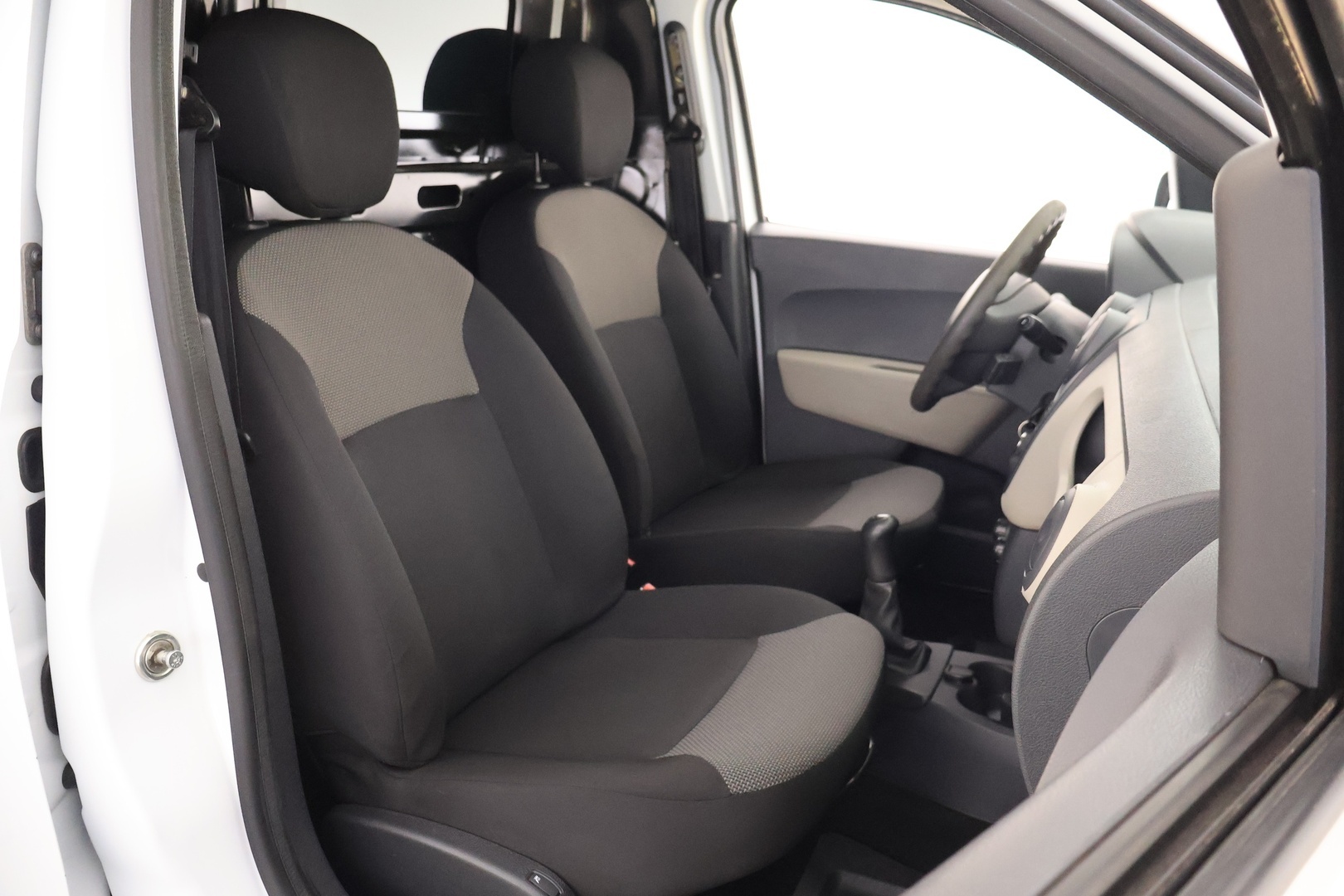 DACIA Dokker Van 2017