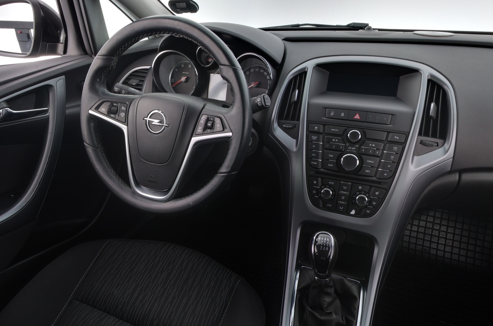 OPEL Astra 2014