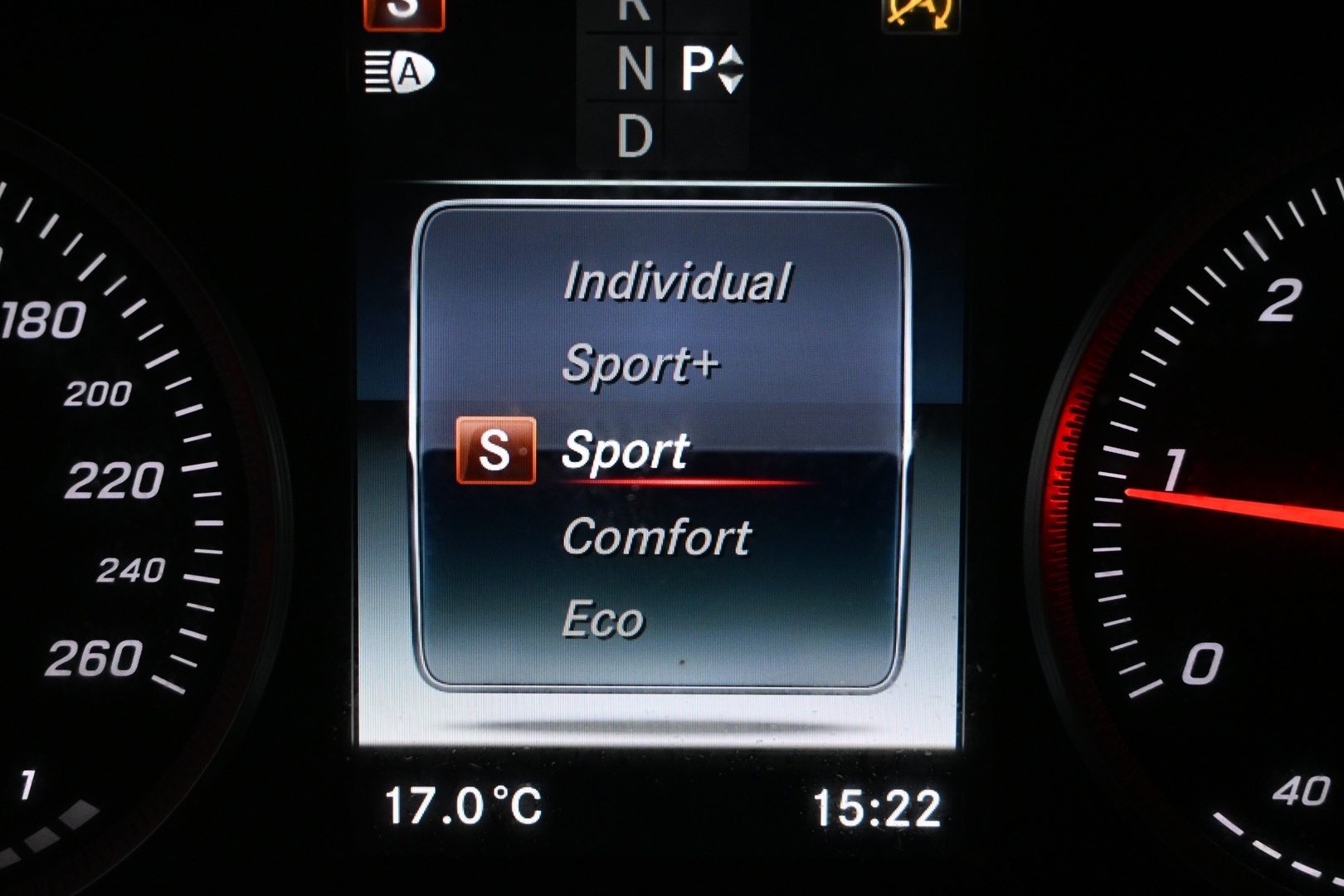 MERCEDES-BENZ C 2018