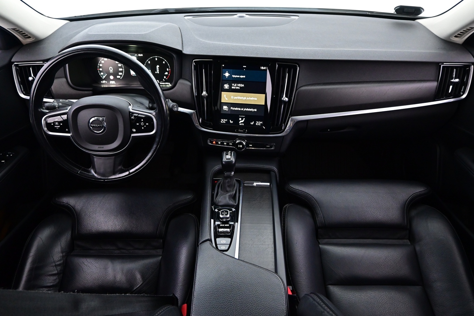 VOLVO V90 Cross Country 2017