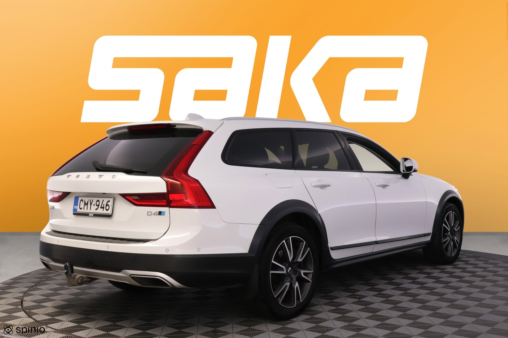 VOLVO V90 Cross Country 2017